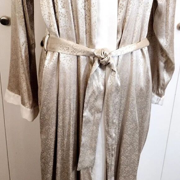 Victoria's Secret 1999 Gold Ivory Satin Textured Long Kimono Robe M/ L - Picture 7 of 16